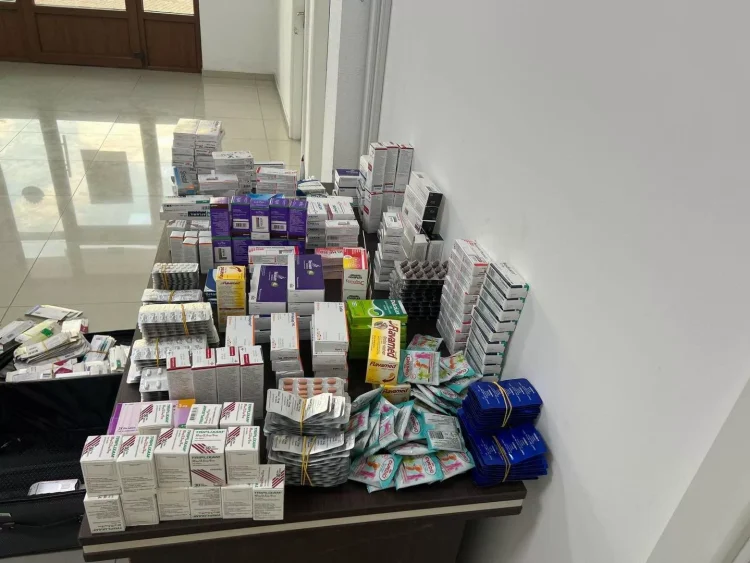 Jarinjë – Dogana sekuestron mbi 7 mijë produkte farmaceutike të padeklaruara