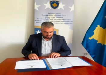 Hoti miraton dy udhëzime për shërbimet sociale dhe familjare