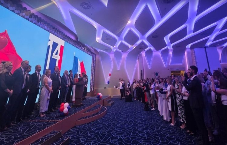 Kosova e Franca riafirmojnë partneritetin,kërkohet formimi i institucioneve