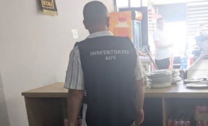 AUV me aksion në Han të Elezit, merren mostra për analiza