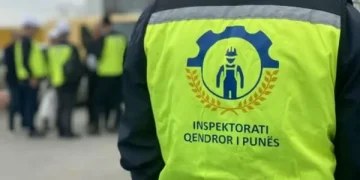 Paralajmërimi për stuhi, Inspektorati porosit punëdhënësit: Siguroni pajisjet, sidomos kranët në vendpunishte