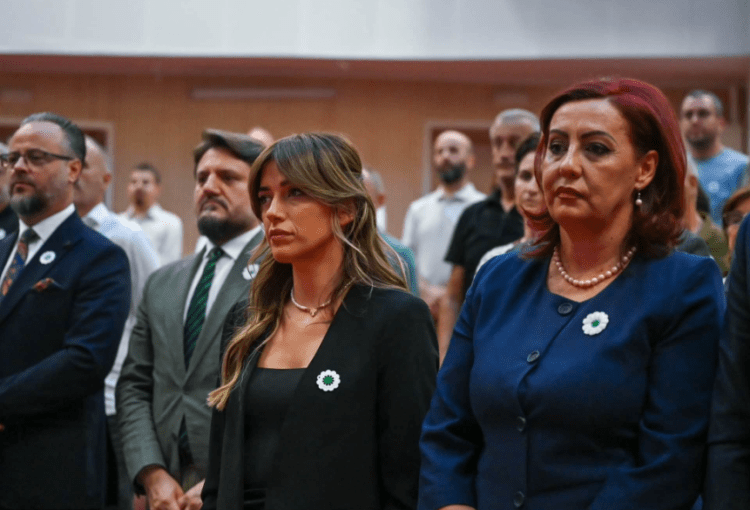 31 vjetori i Srebrenicës, Haxhiu: Ndër kímet më të rënda në Evropë pas Lúftës II Botërore