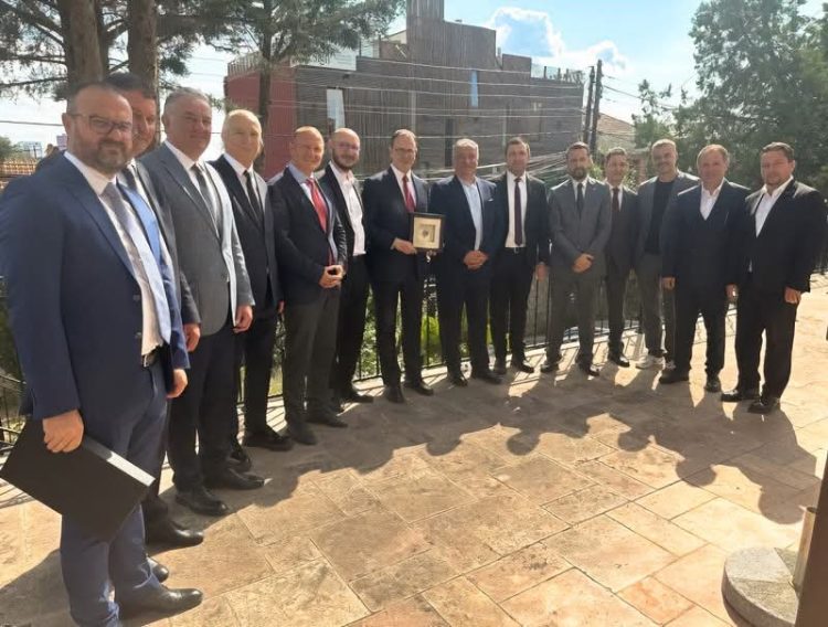 KEDS falënderon Ambasadorin Sabri Tunç Angılı për kontributin në forcimin e marrëdhënieve Kosovë–Turqi