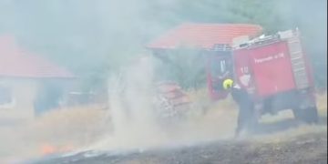 Zjarr në Ballancë të Vitisë, luten qytetarët që t’i shmangin lëvizjet e panevojshme