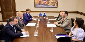 Konjufca dhe Terras diskutojnë integrimin evropian të Kosovës