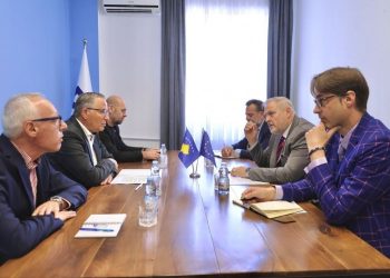 Hamza takon Terras: Kosova të tejkalojë ngërçin, të avancojë drejt BE-së