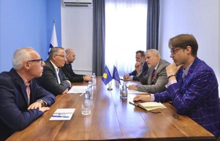 Hamza takon Terras: Kosova të tejkalojë ngërçin, të avancojë drejt BE-së
