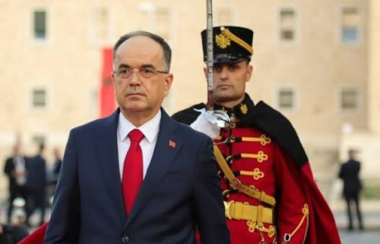 Presidenti Begaj kalon nëpër Kosovë, policia njofton për kufizime në trafik