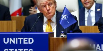 Trump urdhëron ndërprerjen e tregtisë me Spanjën