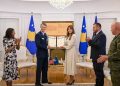Haxhiu dekoron Kolonelin A. J. Berg me Medaljen Presidenciale Ushtarake