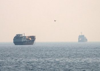 ShBA: Ngushtica e Hormuzit është e hapur, Irani nuk e kontrollon atë