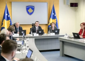 Gërvalla dorëzon kallëzim penal ndaj ministres serbe: Serbia ende nuk ka kërkuar falje për krimet e kryera ndaj popullit tonë