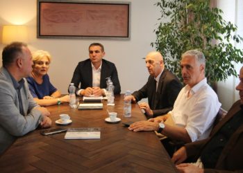 Gashi nis detyrën e Kryeprokurorit të Shtetit, takon prokurorët e zyrës së tij: Shpreh gatishmërinë për bashkëpunim me të gjithë