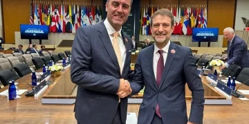 Konjufca e Hoxha takohen në Washington, flasin për zhvillimet e fundit