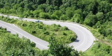 Sot dhe nesër mbyllet rruga Brezovicë–Prevallë, mbahet gara automobilistike “Brezovica 2026”