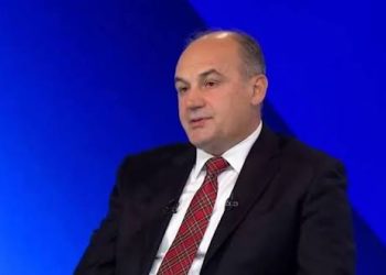 “Kosova po izolohet”, Hoxhaj kërkon rikthimin e Dialogut Strategjik me SHBA-në