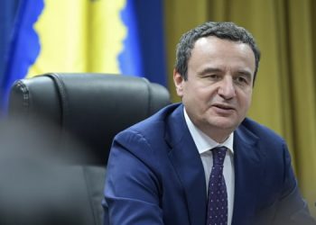 Kurti pret bashkëpunim me kryeministrin britanik në ruajtën e demokracisë nga Rusia dhe Serbia