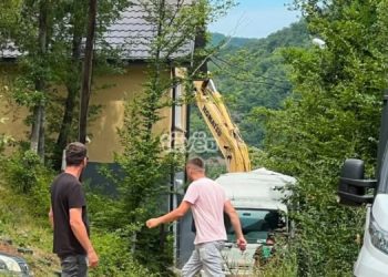 Vilë pa leje pranë Ujmanit kishte ndërtuar edhe nënkryetari i Listës Serbe dhe vëllai i tij