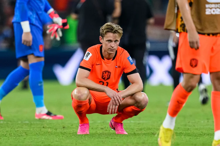De Jong refuzoi të luante, Romero: Flick nuk i beson më mesfushorit holandez
