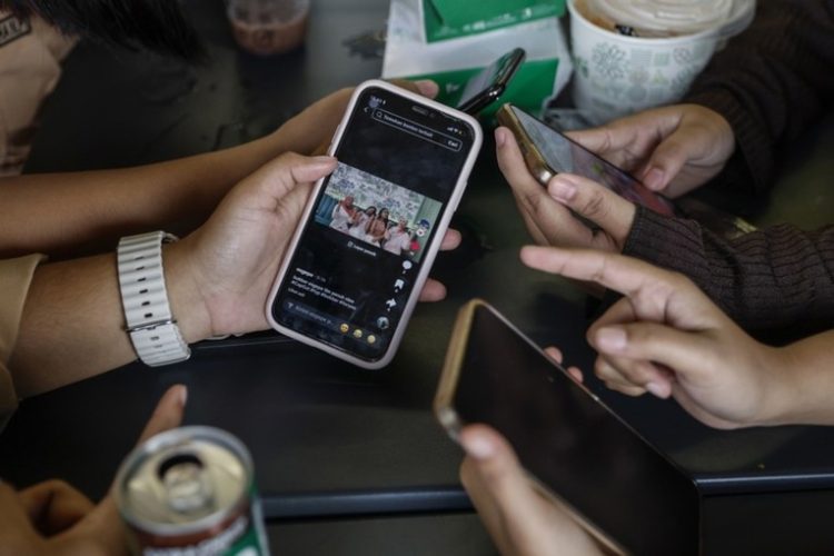 TikTok nën akuzë nga BE-ja për mosmbrojtjen e privatësisë së fëmijëve