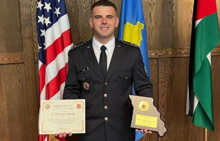 Oficeri i FSK-së përfundon me sukses kursin prestigjioz në SHBA