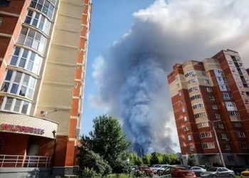 Ukraina godet Moskën me mbi 390 dronë para takimit Zelenskyy–Trump
