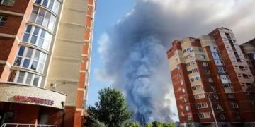 Ukraina godet Moskën me mbi 390 dronë para takimit Zelenskyy–Trump