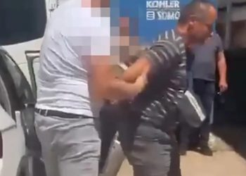 Dyshohet se dha informacione për një varrezë masive në Kosovë, Serbia arreston një person për “spiunazh”
