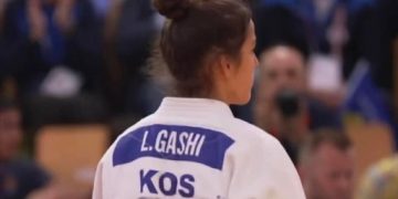 Laurinë Gashi shkëlqen në Hungari, fiton medaljen e bronztë në Kupën Evropiane