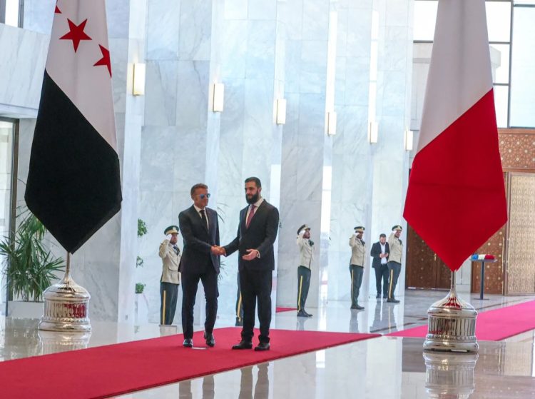 Siria dhe Franca nënshkruajnë marrëveshje për kthimin e aseteve të grabitura nga Rifaat al-Assad