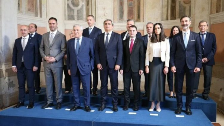 Italia “e vendosur” për të mbështetur procesin e anëtarësimit të vendeve të Ballkanit Perëndimor në BE