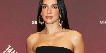 Dua Lipa flet për herë të parë për protestat në Shqipëri