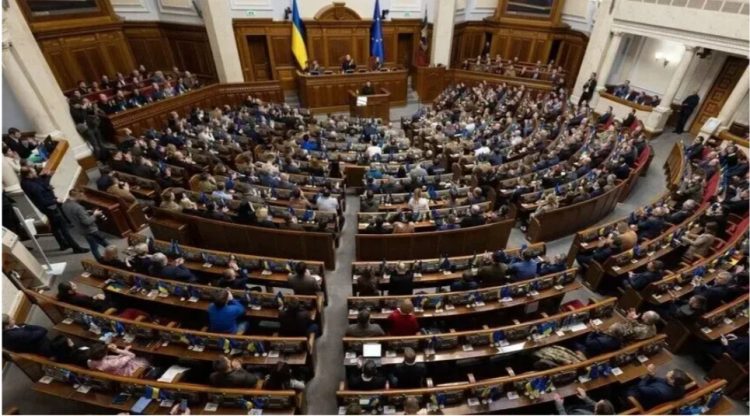 Parlamenti i Ukrainës miraton Serhii Koretskyi si kryeministër të ri