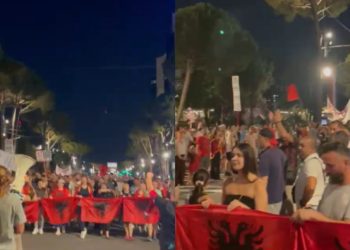 Dita e 47-të, qytetarët njoftojnë protestë para Parlamentit më 23 korrik. Nisin marshimin në rrugët e Tiranës