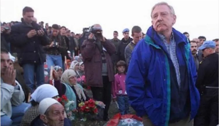 Gjyqi për Reçakun: Edhe Walker e Clark mes dëshmitarësh