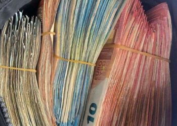 Dogana konfiskon 25% të mjeteve monetare të padeklaruara të gjetura në një automjet në Vërmicë