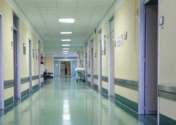 Punësohen 25 anesteziologë të rinj, zbutet mbingarkesa në spitale