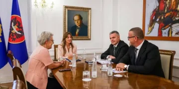 Haxhiu dhe Gërvalla takojnë drejtuesit e KGJK-së dhe KPK-së, diskutojnë për zhvillimet kryesore në fushën e drejtësisë