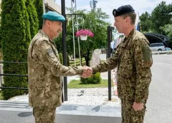 Ulutaş vlerëson kontributin e Letonisë në misionin e KFOR-it