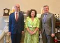 Ahmeti takon të dërguarën e posaçme të Mbretërisë së Bashkuar për Ballkanin Perëndimor