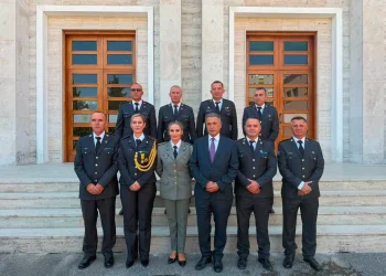 Oficerët e FSK-së diplomojnë në Republikën e Shqipërisë