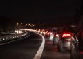 Deri në 90 minuta pritje në Muçibabë, kolona arrin në një kilometër