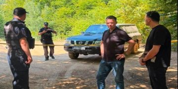 Peci viziton gërmimet në Kalludër: Kosova ende i ka varret e hapura