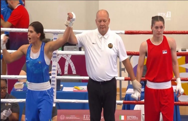 Donjeta Sadiku fiton medaljen e artë, del fituese nga finalja me serben