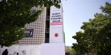 Prishtina me mesazh për çlirimtarët