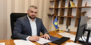 Hoti: Në Serbi kriminelët e luftës vazhdojnë të glorifikohen