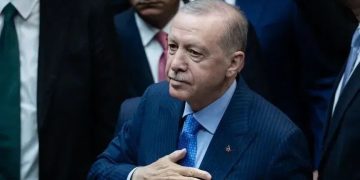 Turqi, AK Partia mbush 25 vjeç, lë pas çerek shekulli në skenën politike turke