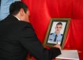 Kurti vizitoi për ngushëllime familjen e zyrtarit policor Altin Kryeziu