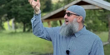 Dëbohet nga Kosova predikuesi islamik nga Bosnja