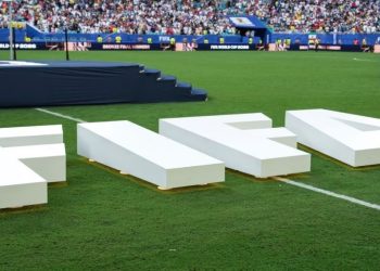 FIFA heq dorë nga plani për Botërorin që ngjalli shumë reagime